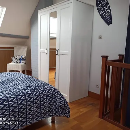 L'anse Rouge, Vue Sur Le Port Ferienhaus